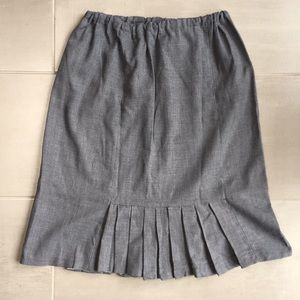 Vintage skirt with elastic waist